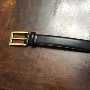 Brooks Brothers Accessories - Men’s Brooks Brothers black leather belt Brooks Brothers Accessories - Men’s Brooks Brothers black leather belt